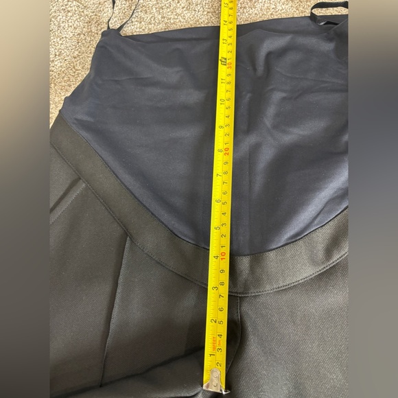 Marion Women's Slim Leg Over-Belly Maternity Dress Pants in Black Size 2 - Picture 7 of 16